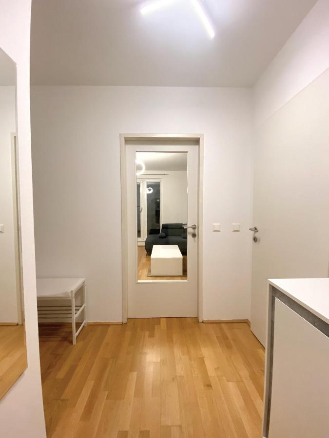 Near Lake Spacious & Furnished Beautiful Apartment Vienna Exterior photo